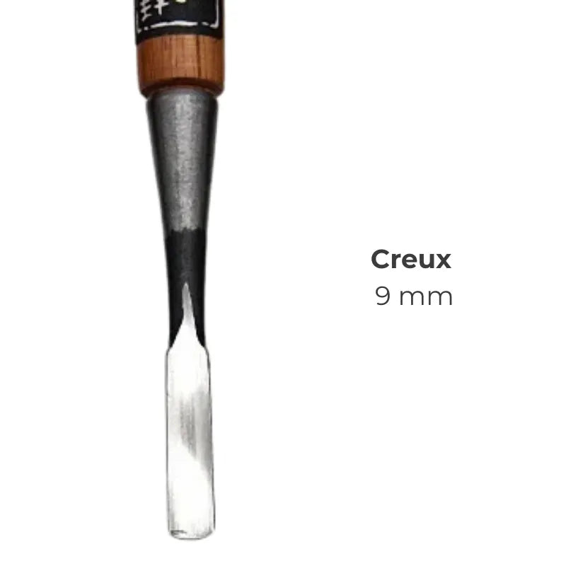 Ciseau à bois conçu pour sculpter avec précision et créer des formes détaillées dans le bois.