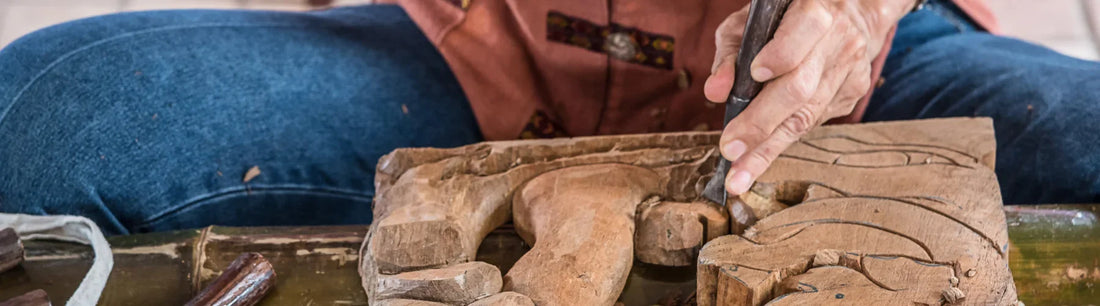 Motifs sculpture sur bois