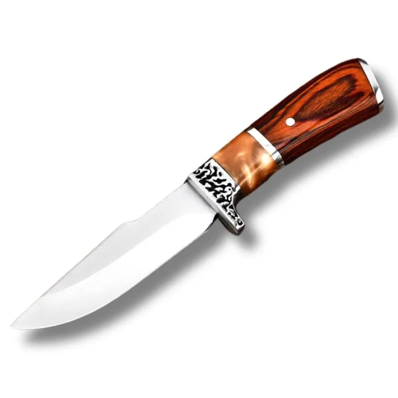 Couteau de sculpture pour façonner le bois avec précision et souplesse.