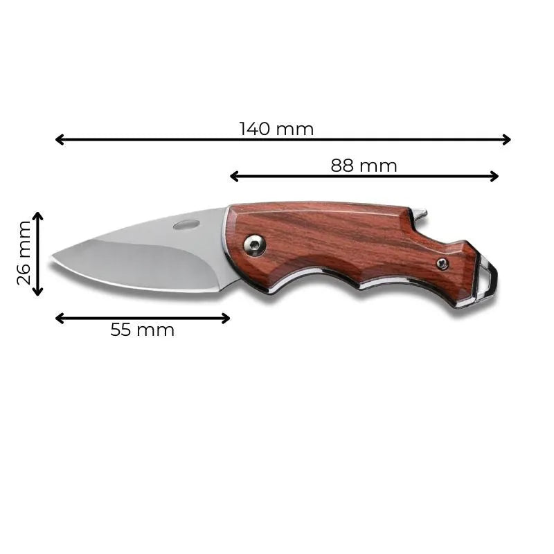 Couteau de sculpture pour façonner le bois avec précision et souplesse.