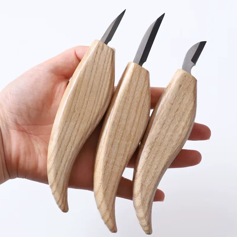 Kit complet d’outils de sculpture pour bien débuter ou se perfectionner dans le travail du bois.